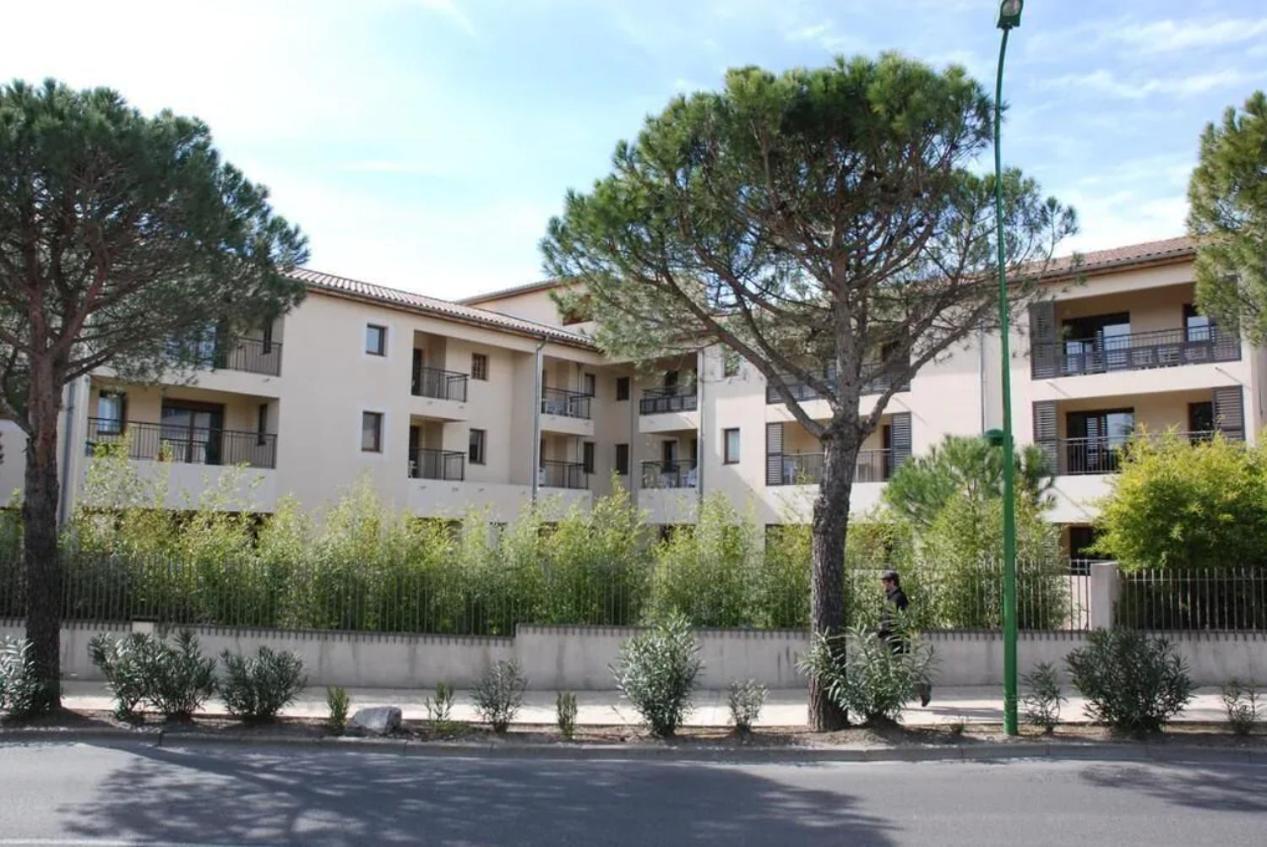 Superbe Appartement A Uzes Avec Place De Parking 外观 照片