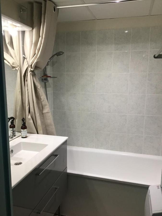 Superbe Appartement A Uzes Avec Place De Parking 外观 照片